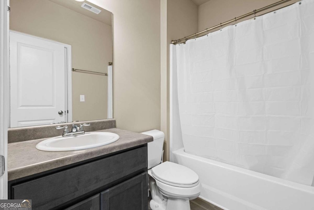 684 Armitage Way - Photo 5