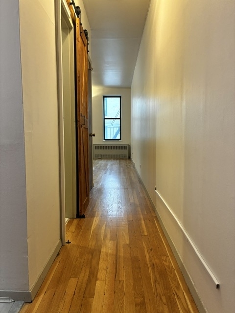 209 East 81st street New York,NY 10028 - Photo 5