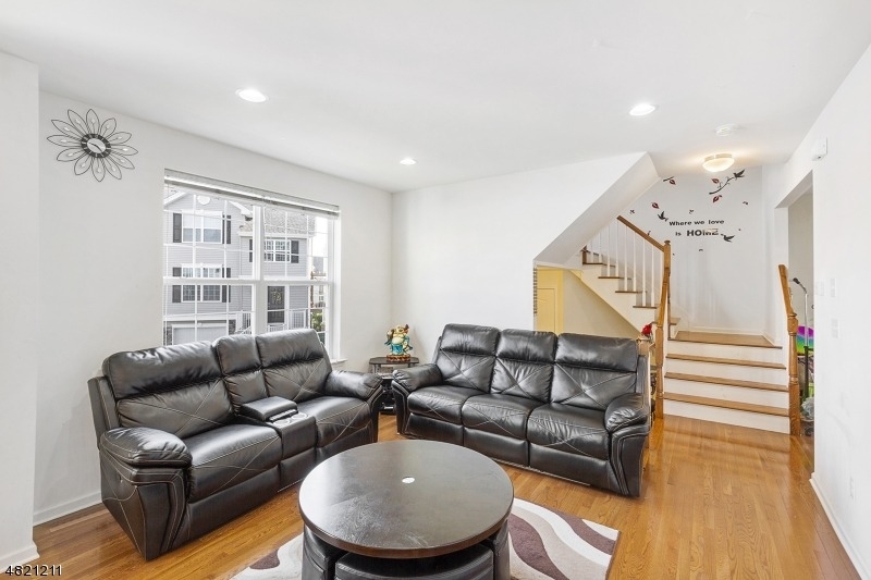 127 Sowers Dr - Photo 3