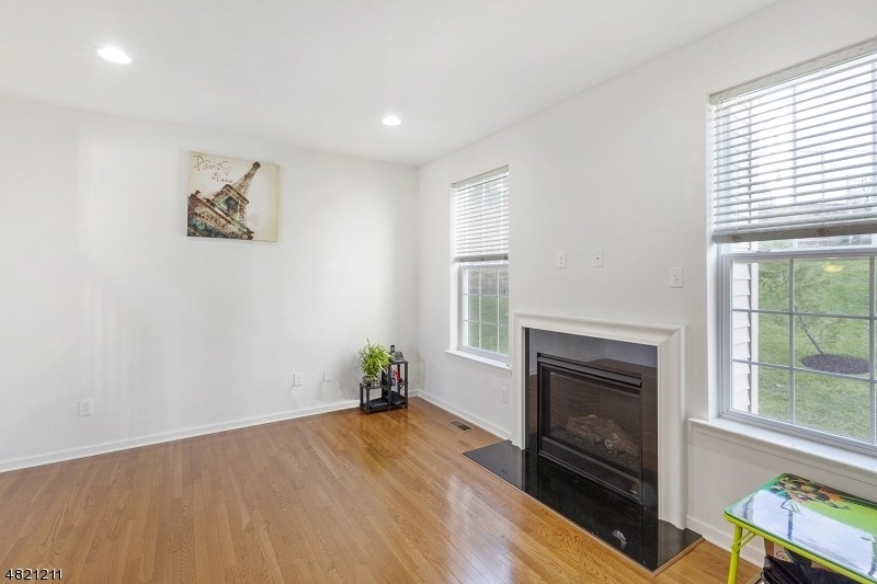 127 Sowers Dr - Photo 5