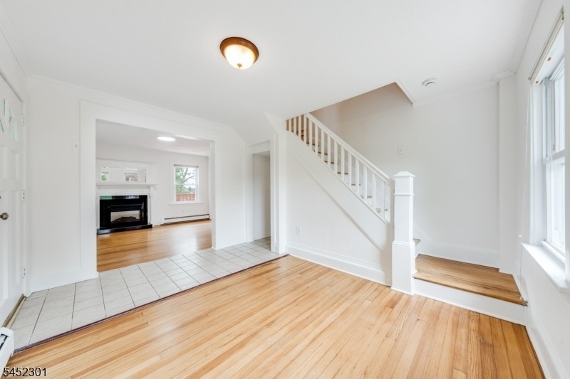 275 E Mt Pleasant Ave - Photo 9