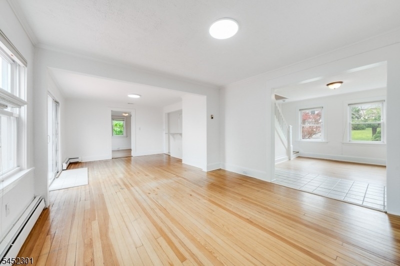 275 E Mt Pleasant Ave - Photo 13