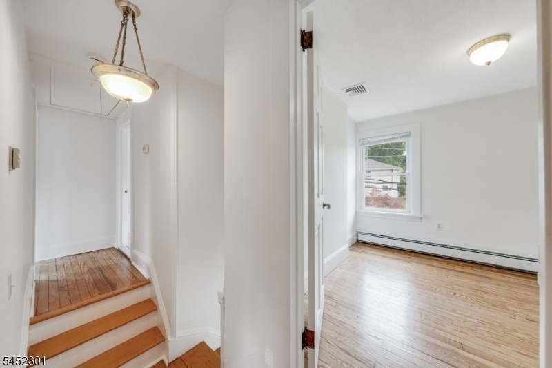 275 E Mt Pleasant Ave - Photo 24