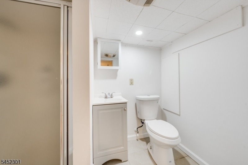 275 E Mt Pleasant Ave - Photo 38