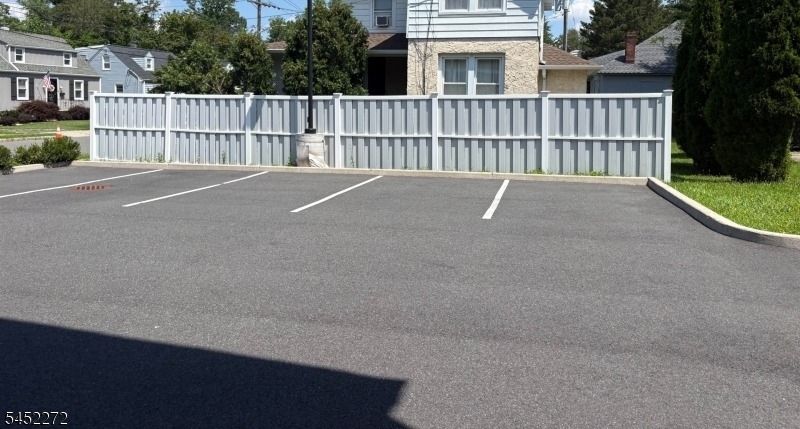 627 Bloomfield Ave - Photo 28