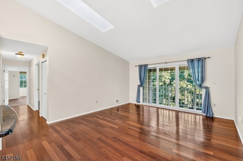 4006 Crawford Ct - Photo 2