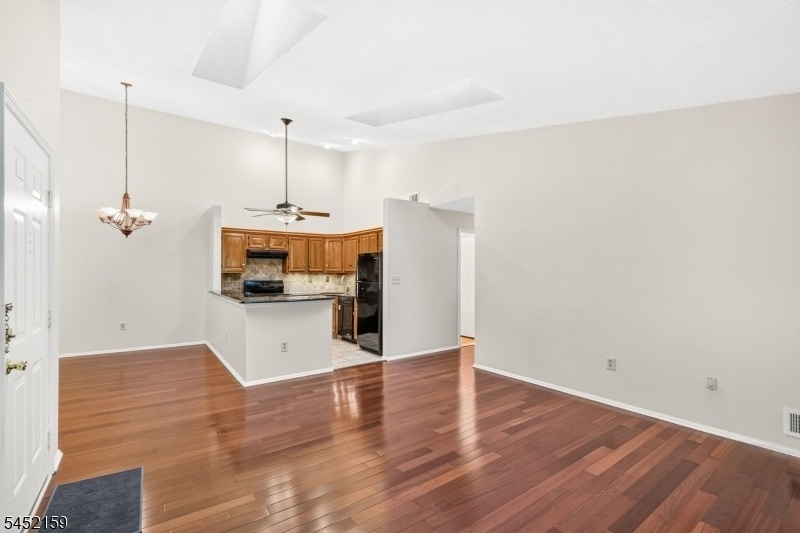 4006 Crawford Ct - Photo 3