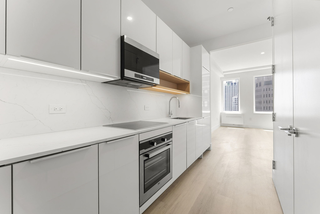 55 Broad Street - Photo 1