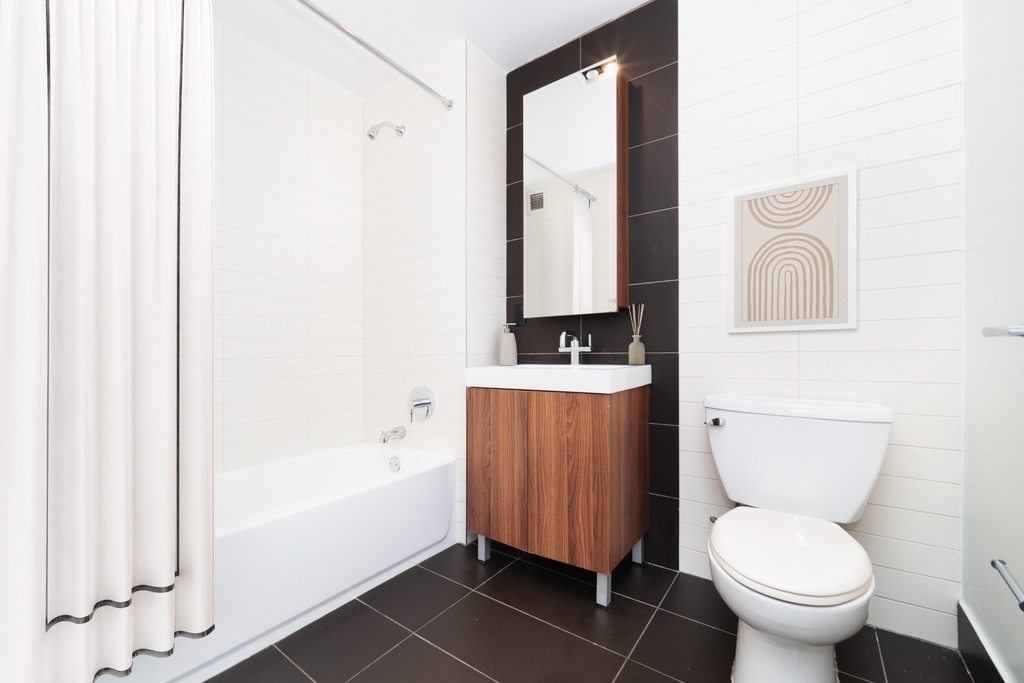 116 John Street - Photo 3