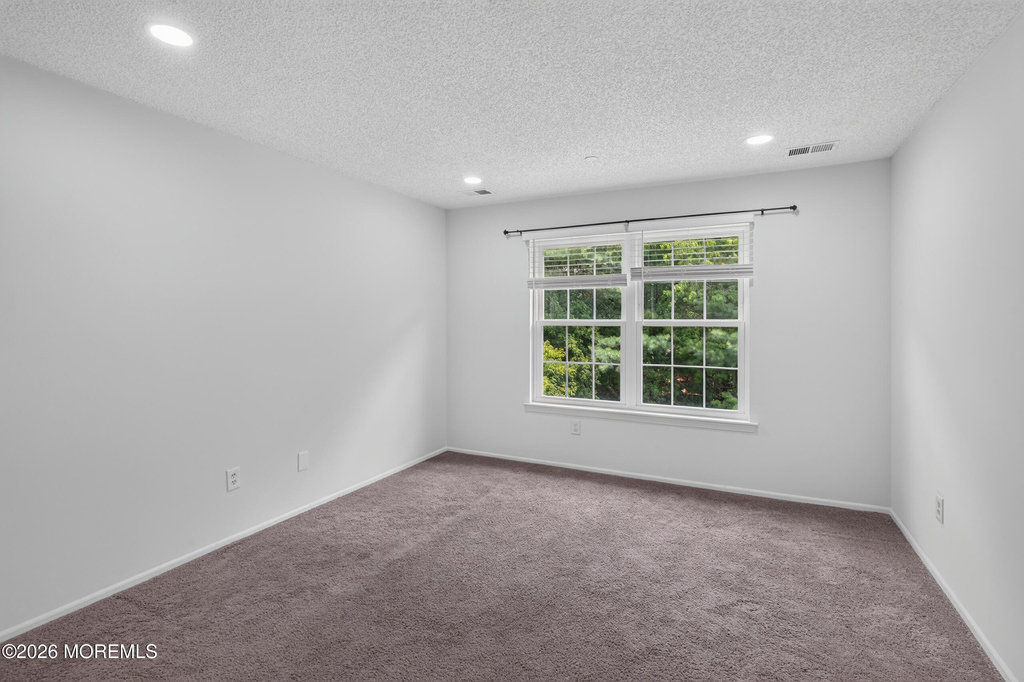 92 Des Moines Court - Photo 12