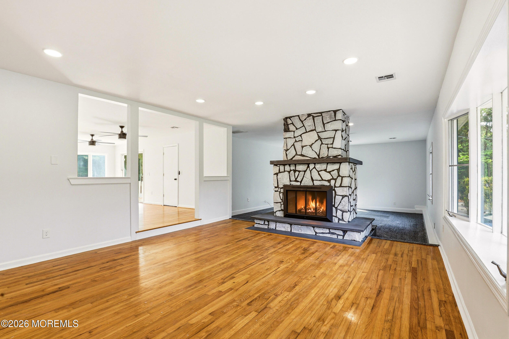 2021 Paterson Avenue - Photo 3