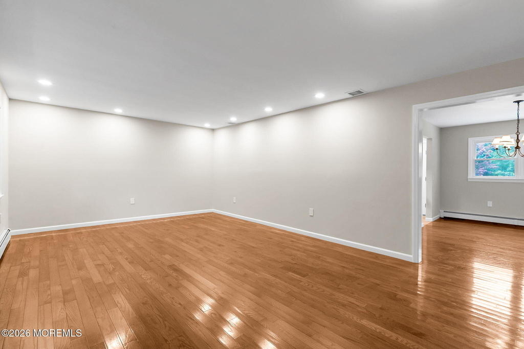 453 Milton Avenue - Photo 8