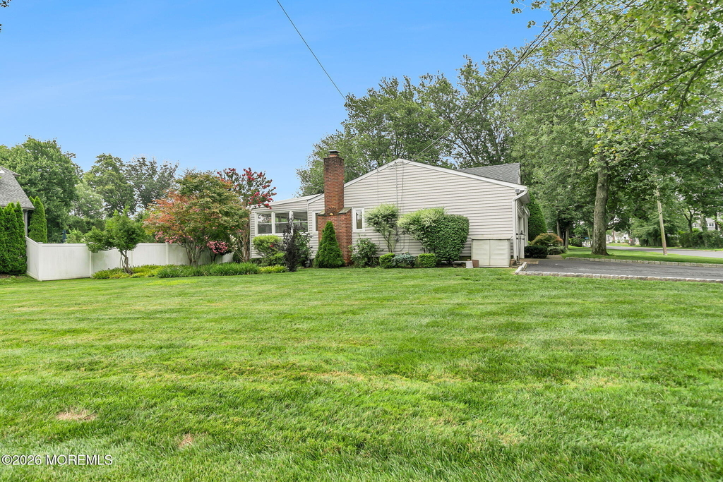 453 Milton Avenue - Photo 36