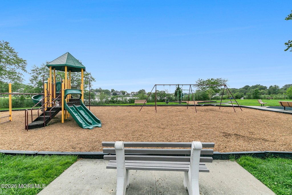 453 Milton Avenue - Photo 40