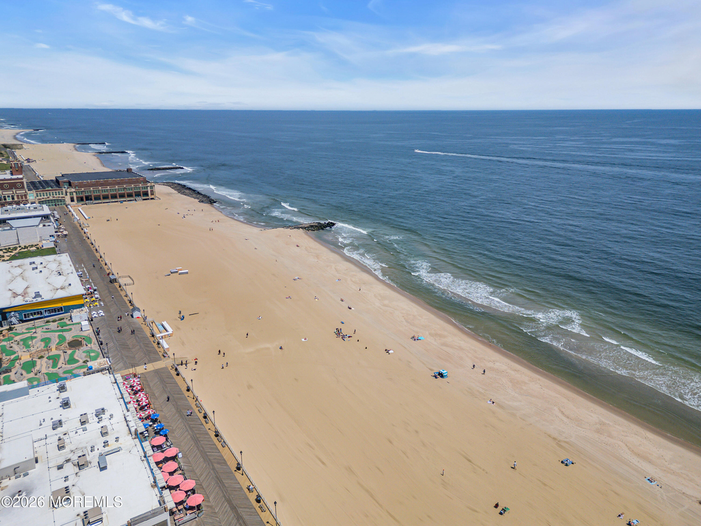 1101 Ocean Avenue N - Photo 54