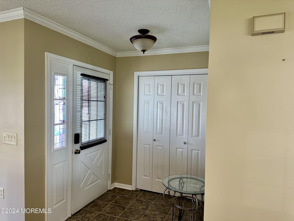 21 Dogwood Drive - Photo 2