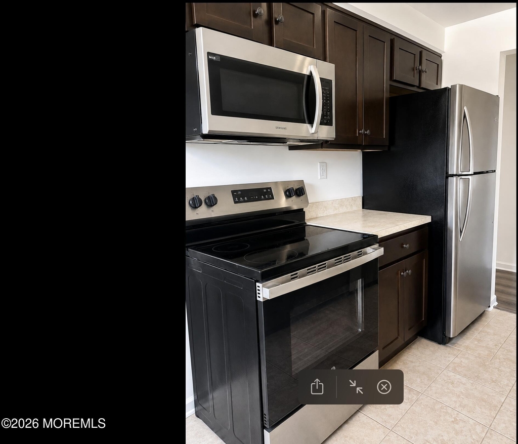 7 Windsor Terrace - Photo 2