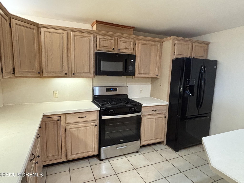 300 Ocean Avenue N - Photo 24