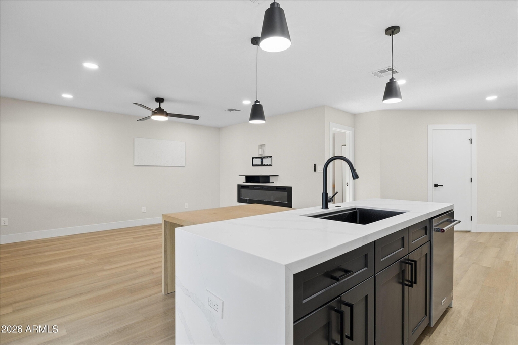 5117 E Beck Lane - Photo 10