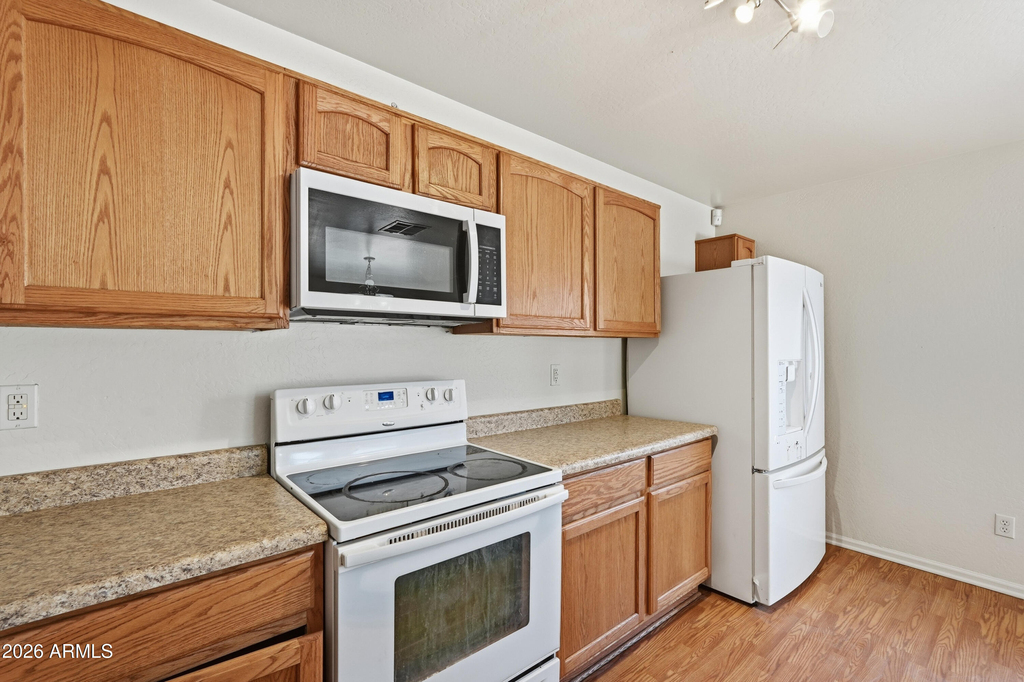 4923 N 108th Drive - Photo 11