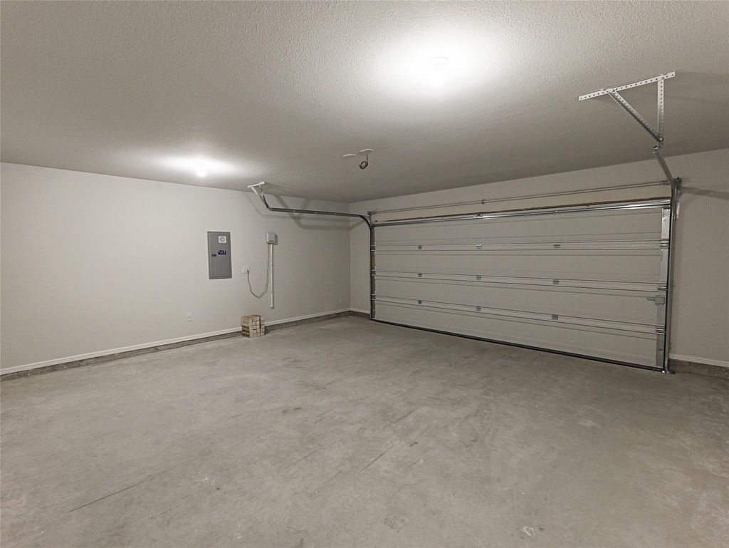704 Rusty Spurs Place - Photo 15