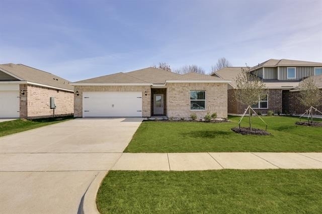 1722 Paul Drive - Photo 0