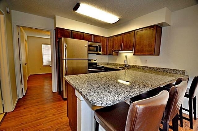 6910 Skillman Street - Photo 3
