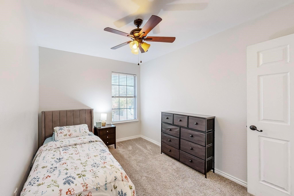 7936 Quest Court - Photo 23