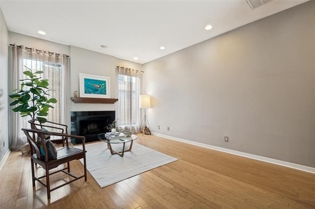 4031 Holland Avenue - Photo 6