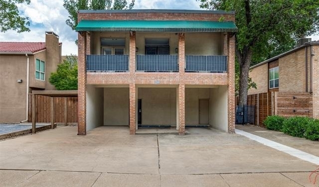 4031 Holland Avenue - Photo 11