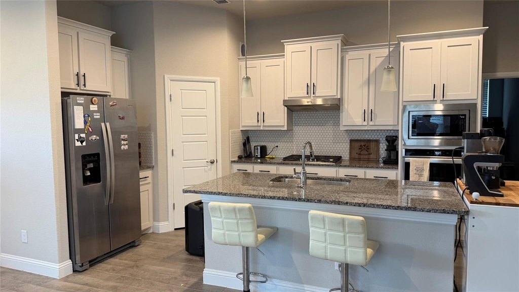2104 Blackcap Street - Photo 6