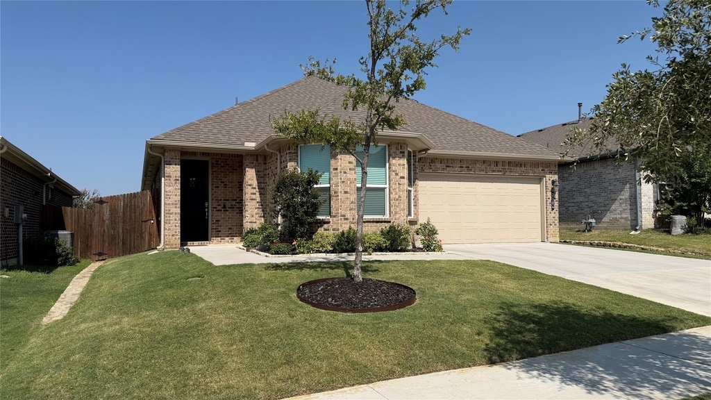 2104 Blackcap Street - Photo 0