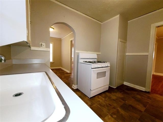 5707 Ross Avenue - Photo 6