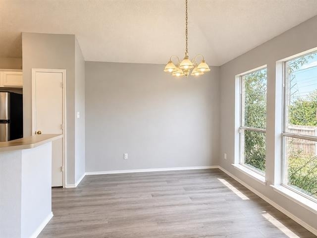 1817 Canterbury Circle - Photo 4