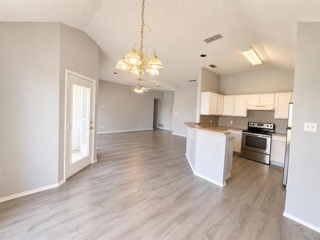 1817 Canterbury Circle - Photo 1