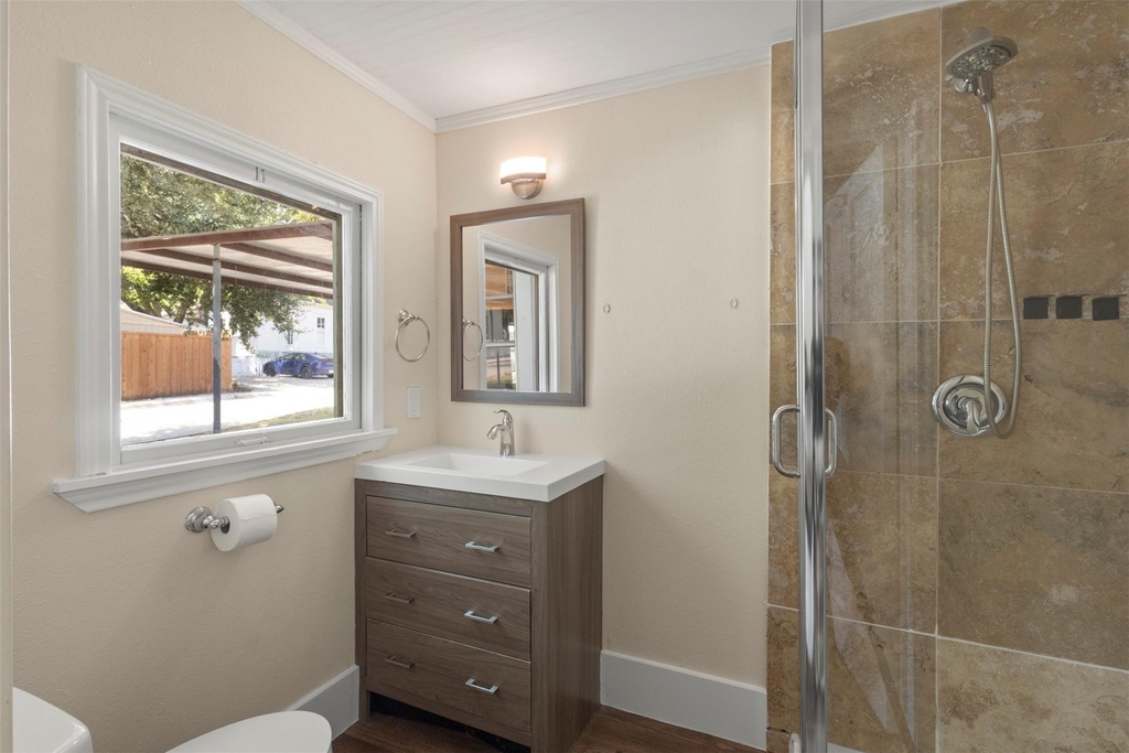 408 S College Street - Photo 14