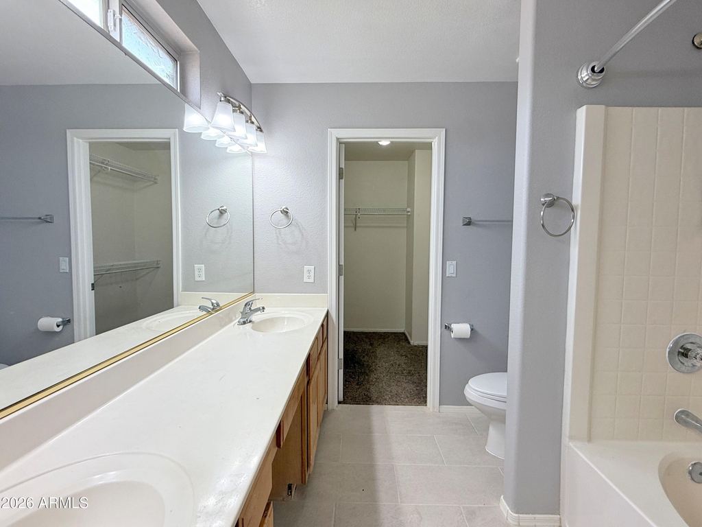 805 S Esmeralda -- - Photo 14