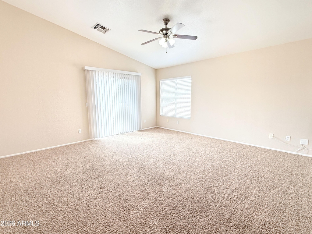 805 S Esmeralda -- - Photo 9