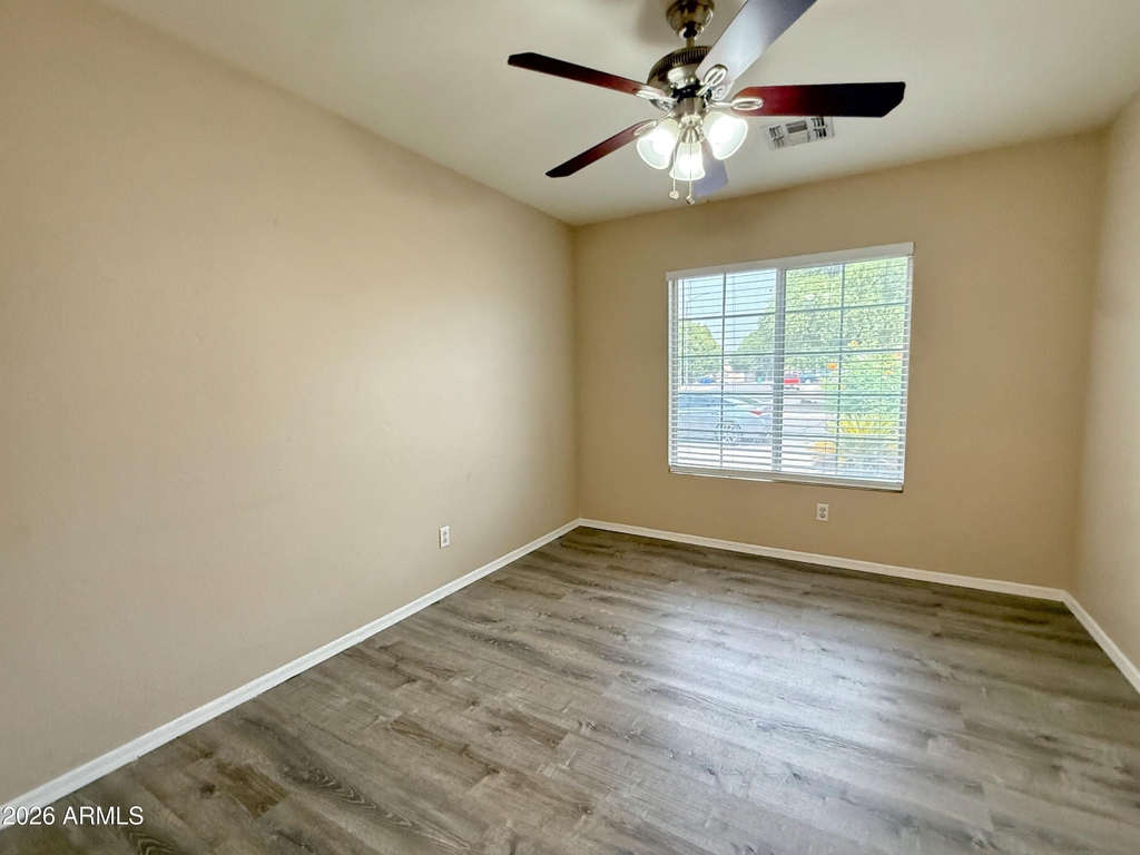 805 S Esmeralda -- - Photo 23
