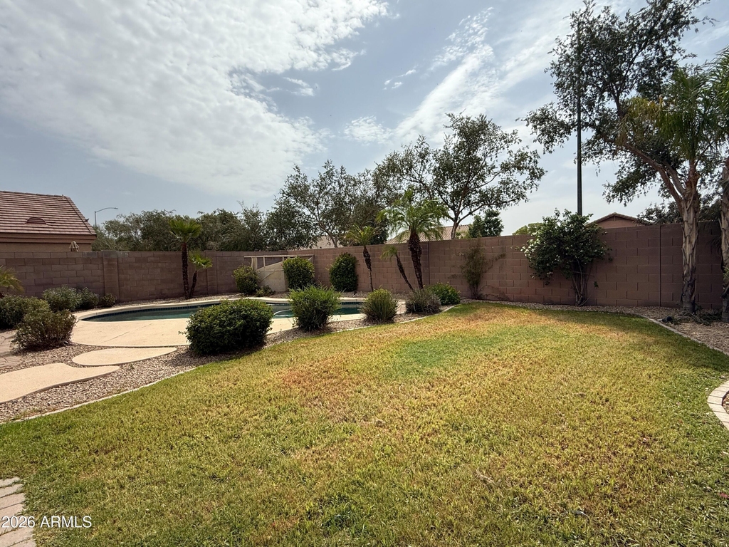 805 S Esmeralda -- - Photo 29