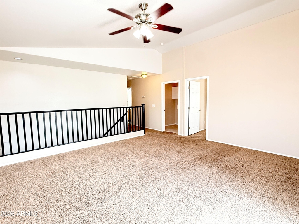 805 S Esmeralda -- - Photo 11