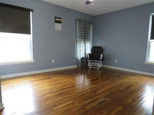 1026 Thomas Street - Photo 7