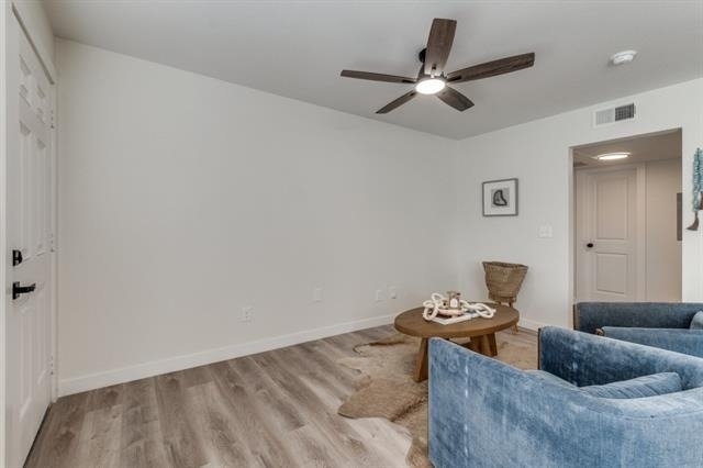 5917 Gaston Avenue - Photo 4