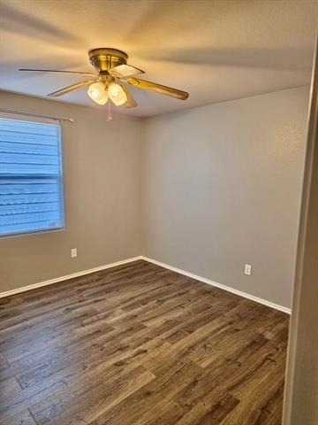 1217 Evergreen Street - Photo 5