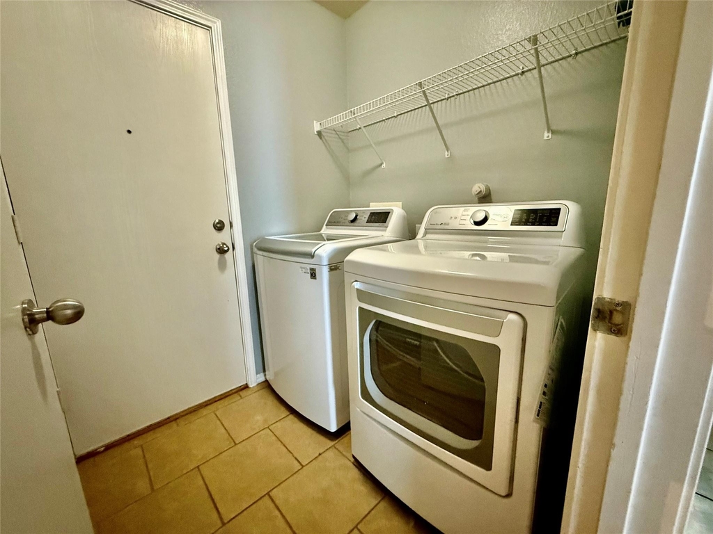 1217 Evergreen Street - Photo 14