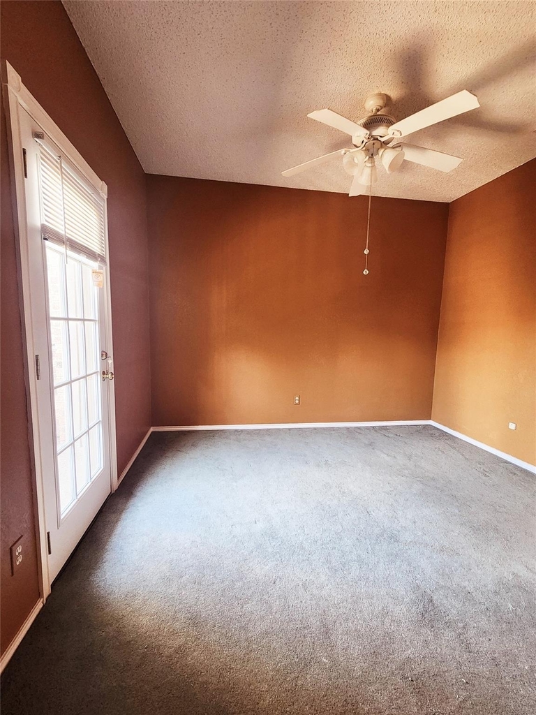 3500 E Park Boulevard - Photo 13