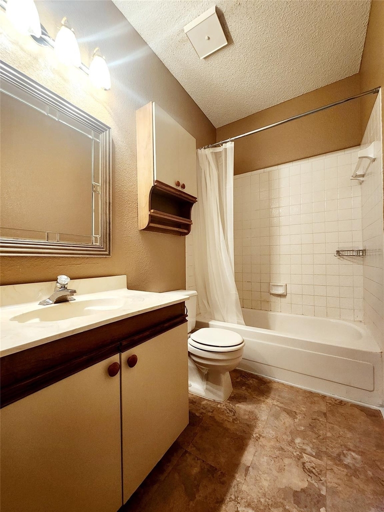 3500 E Park Boulevard - Photo 2