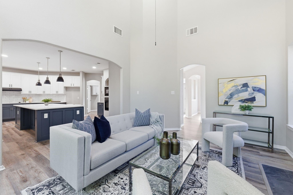 7000 Winthorp Drive - Photo 9