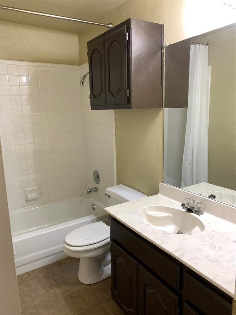 4914 Shadowood Road - Photo 24