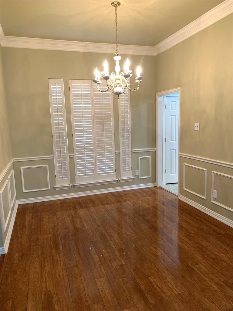 4914 Shadowood Road - Photo 1